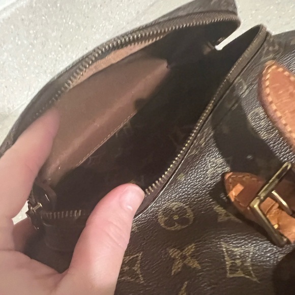 Authentic Louis Vuitton Brown Monogram Backpack - Picture 8 of 8